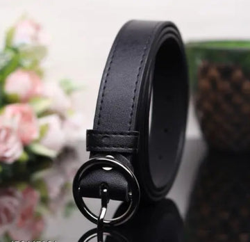 Women’s Stylish Black Leather Belt 🖤